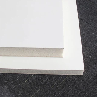 Panneaux en fibre de verre en mousse