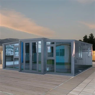 Petite maison de conteneur